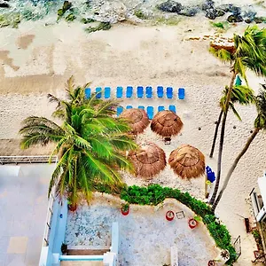 Pelicano - Beachfront Плая-дель-Кармен